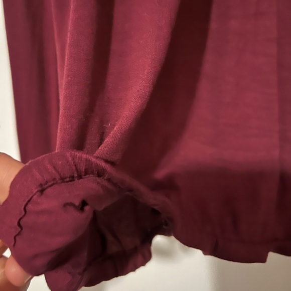 Tommy Hilfiger Women’s tees - Picture 2 of 6